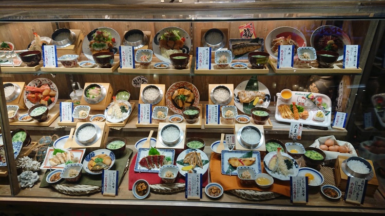 筑紫野市 土佐わら焼 龍神丸 鰹のたたきと炊立て釜飯が堪能できます グルメ情報ブログ 福岡ソノタ